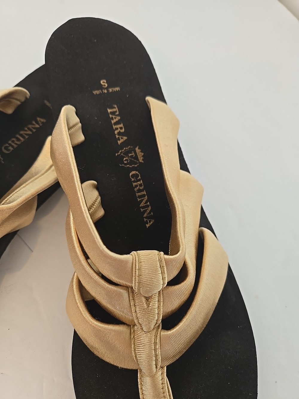 Tara Grinna Gold Satin Thong Sandals 6-5 USA